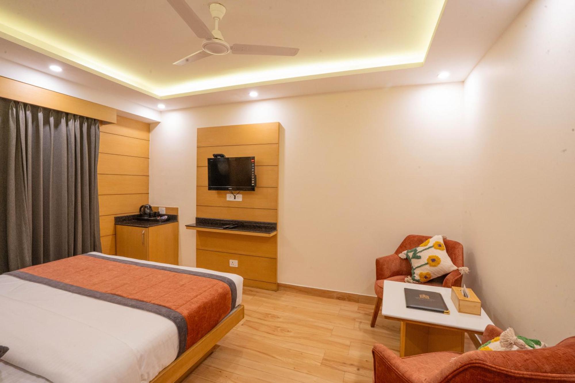 Perfectstayz Premium At Mall Road Mussoorie Luaran gambar