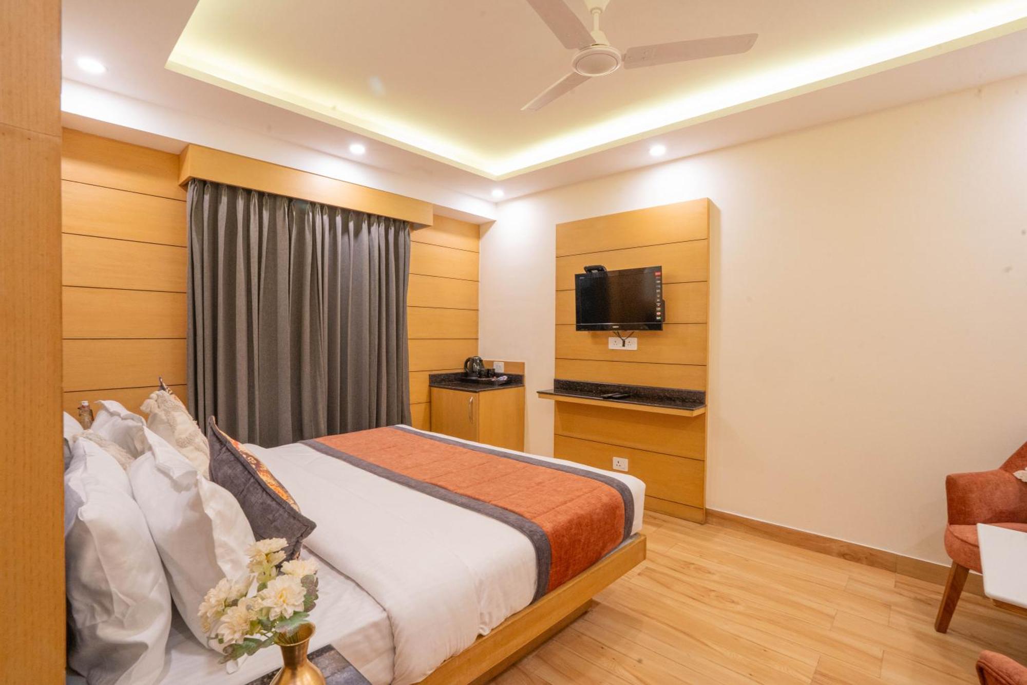 Perfectstayz Premium At Mall Road Mussoorie Luaran gambar
