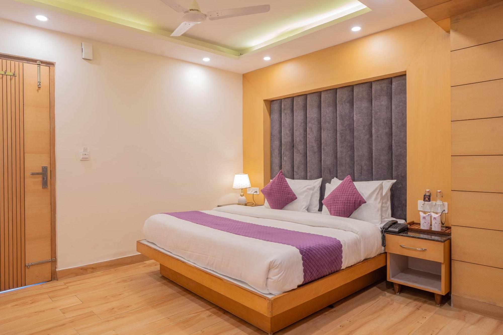 Perfectstayz Premium At Mall Road Mussoorie Luaran gambar
