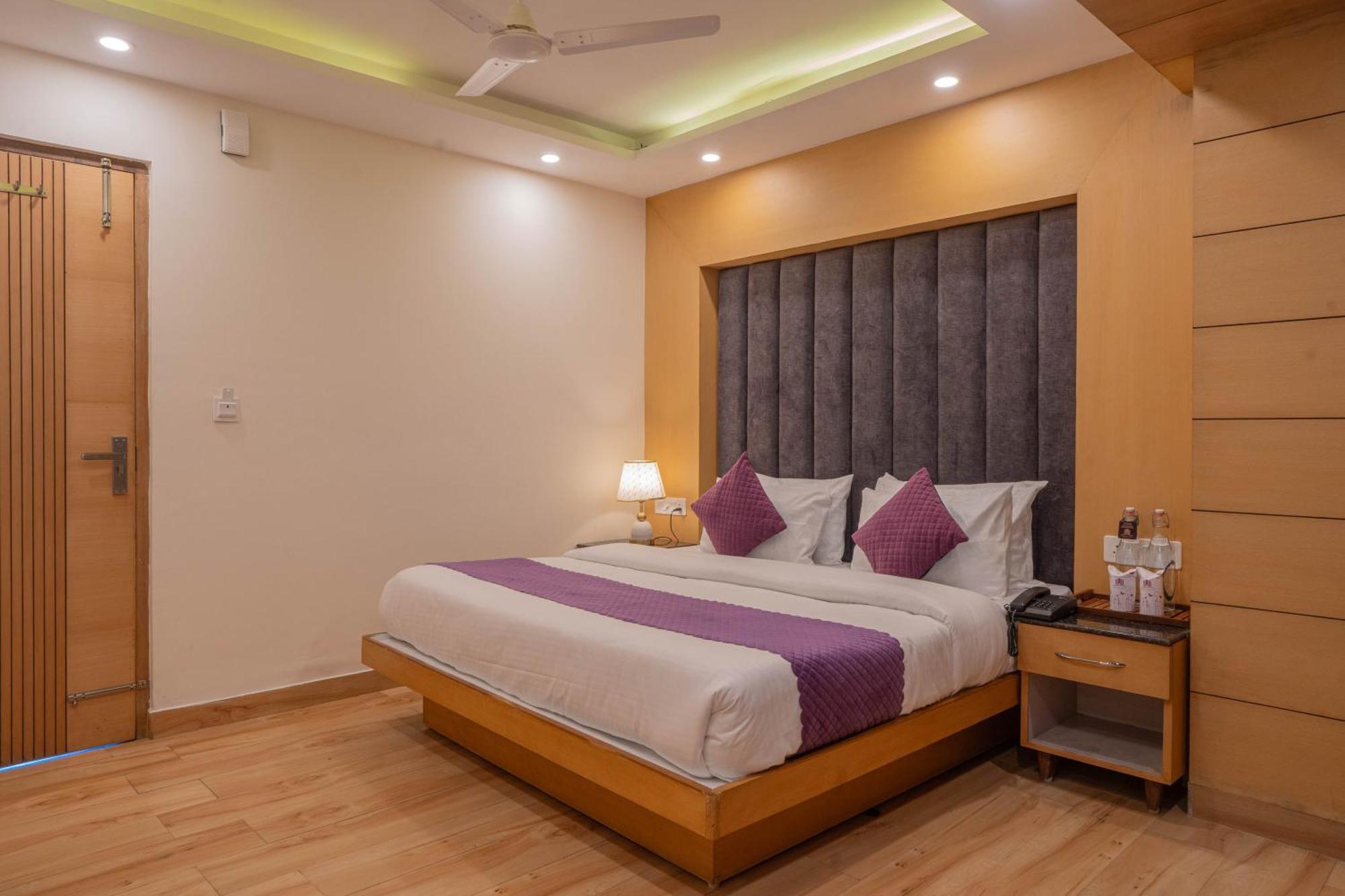 Perfectstayz Premium At Mall Road Mussoorie Luaran gambar