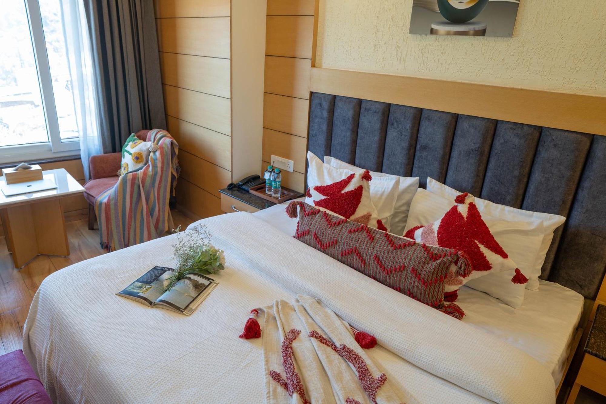 Perfectstayz Premium At Mall Road Mussoorie Luaran gambar