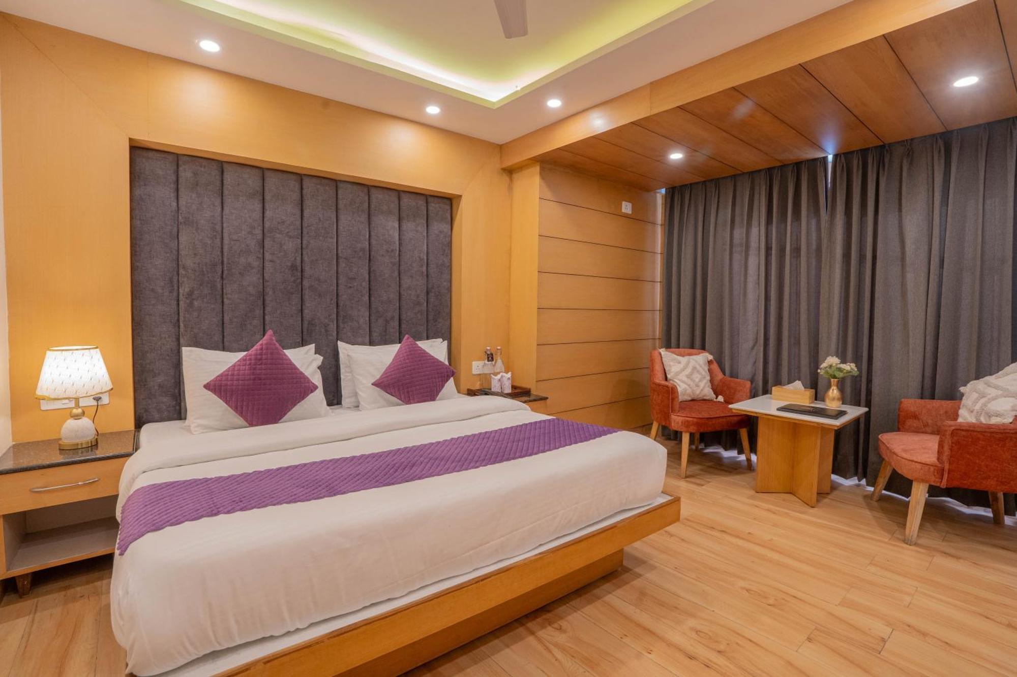 Perfectstayz Premium At Mall Road Mussoorie Luaran gambar